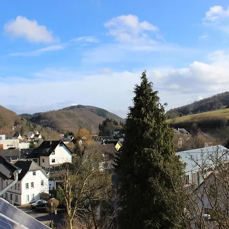 Spiegelkurve Adenau